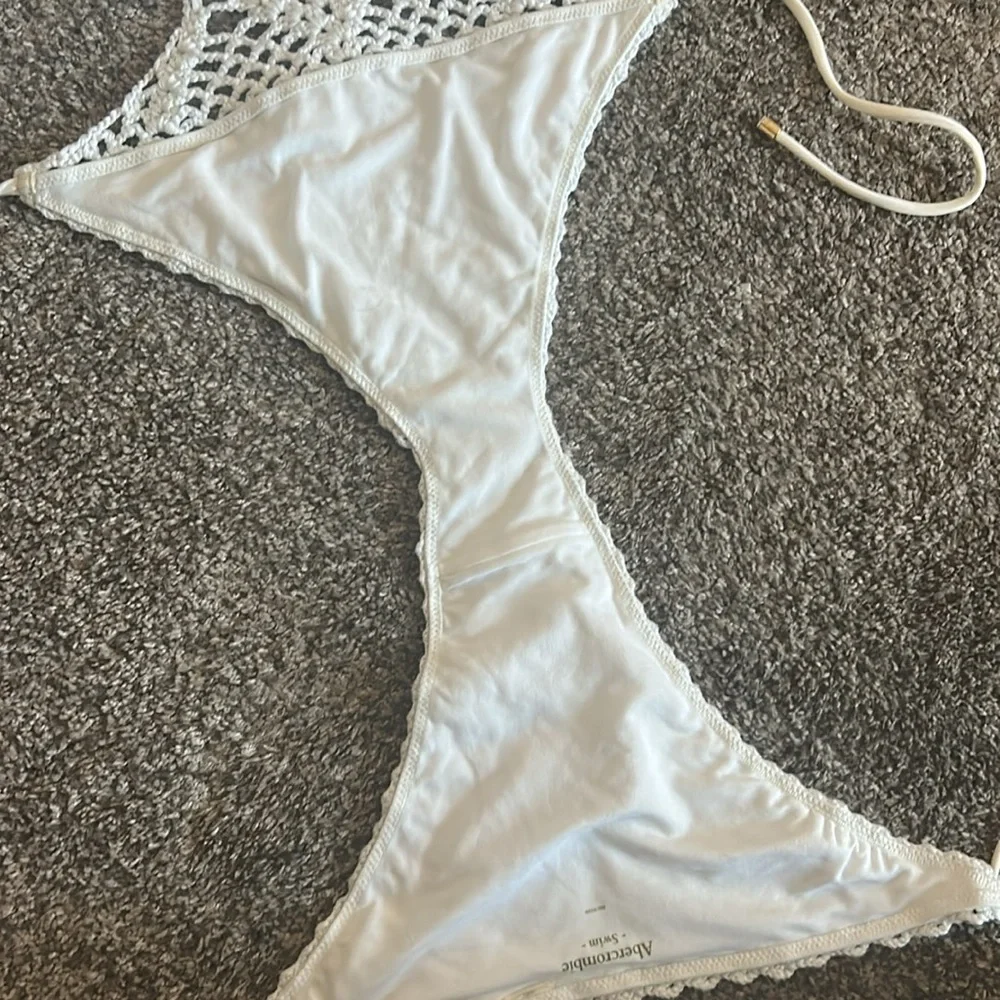 Abercrombie & Fitch swimsuit - Picture 9 of 14